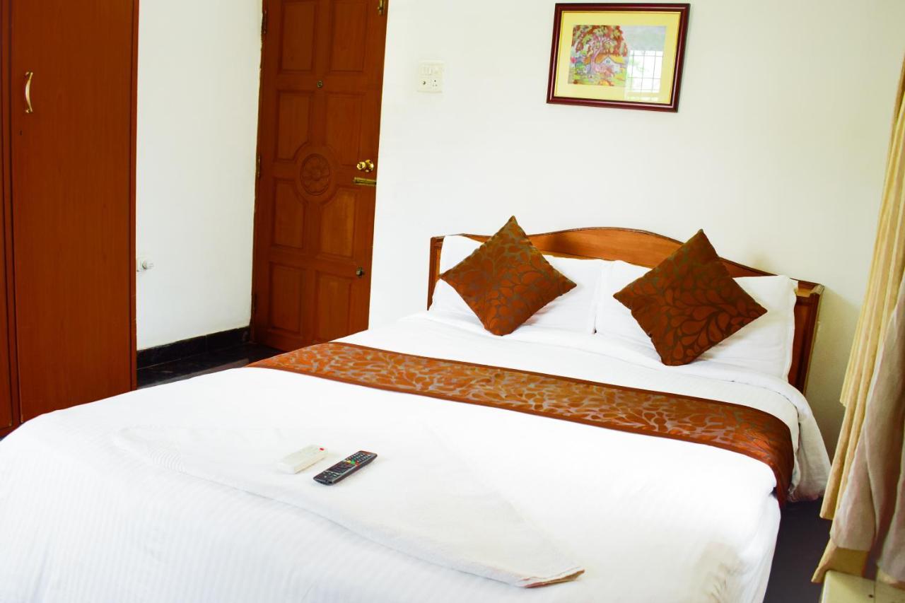 Rainbow House Luxury Rooms Ченай Екстериор снимка