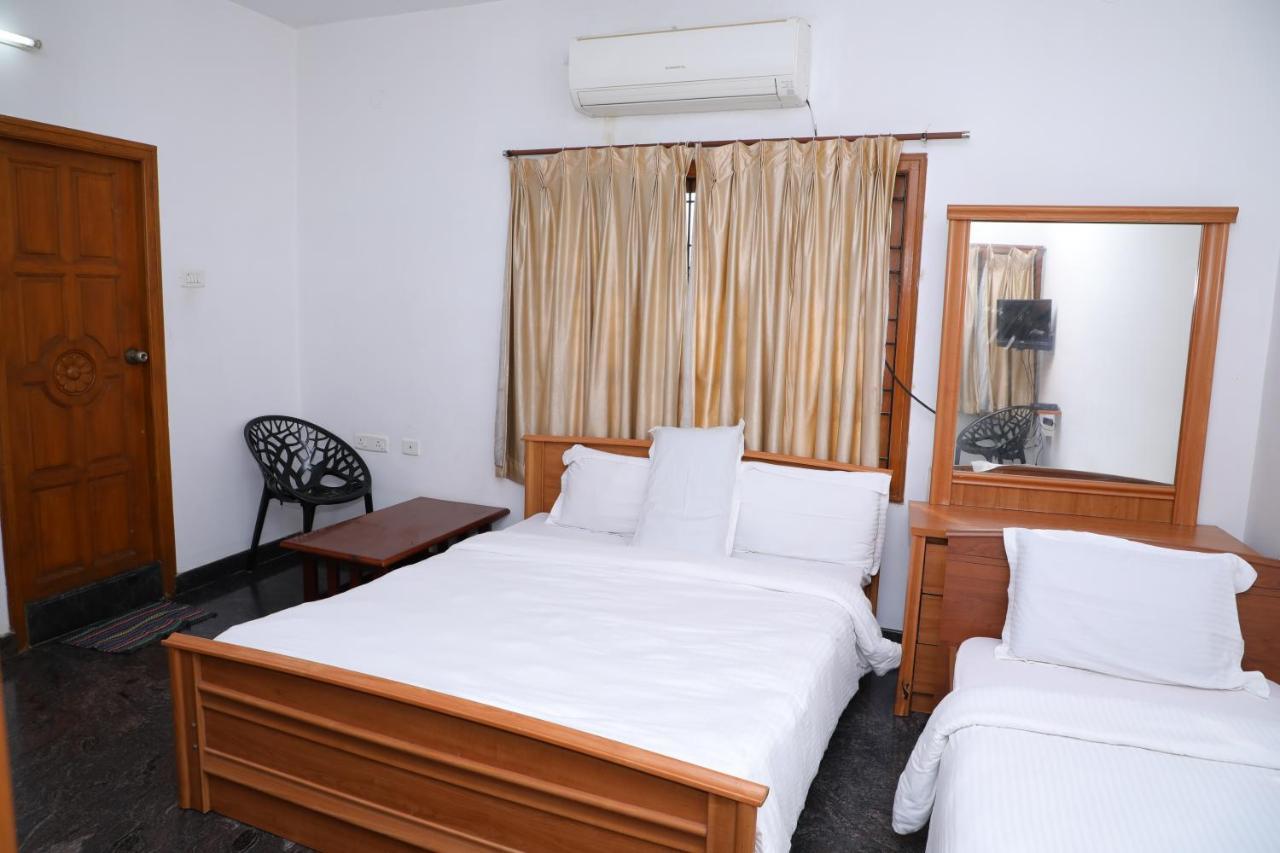 Rainbow House Luxury Rooms Ченай Екстериор снимка